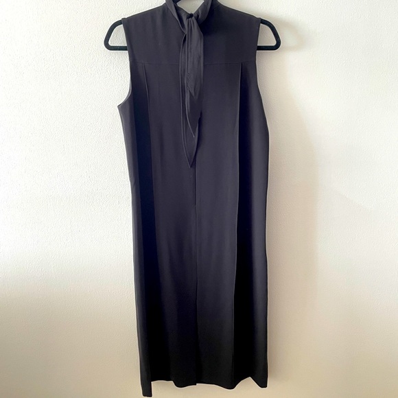 Aritzia/ Babaton NWT Beaux Dress. Size 4 Black - Picture 5 of 9